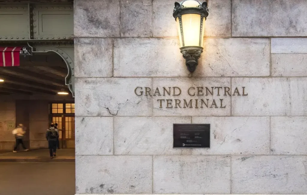 The grand central terminal in new york city.