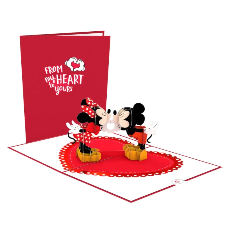 Mickey and minnie kissing pop up card.
